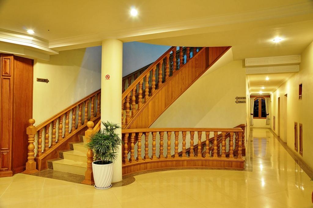 Win Unity Hotel Pyin Oo Lwin Exterior photo